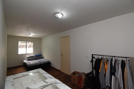 Casa de condomínio para alugar com 111m², 5 quartos e 2 vagasSuíte