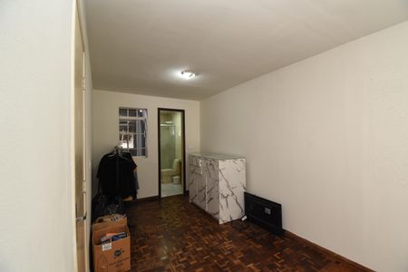 Casa de condomínio para alugar com 111m², 5 quartos e 2 vagasSuíte