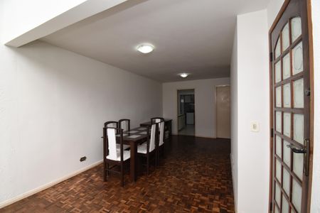 Casa de condomínio para alugar com 111m², 5 quartos e 2 vagasSala