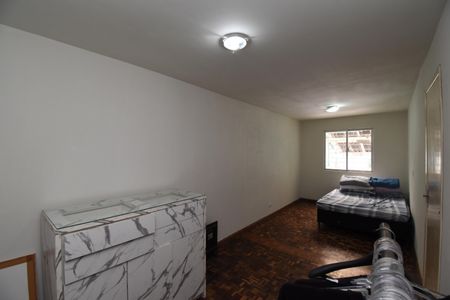 Casa de condomínio para alugar com 111m², 5 quartos e 2 vagasSuíte