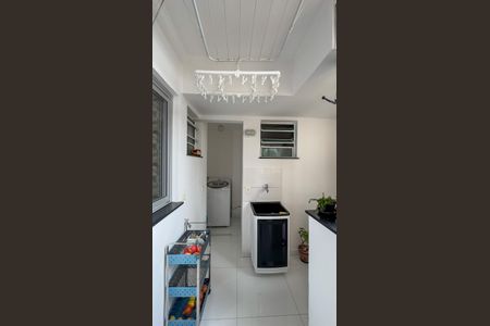 Apartamento à venda com 100m², 3 quartos e 1 vagaÁrea de Serviço