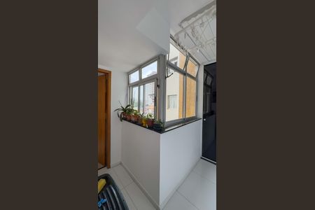 Apartamento à venda com 100m², 3 quartos e 1 vagaÁrea de Serviço