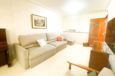 Casa para alugar com 169m², 3 quartos e 4 vagasSala