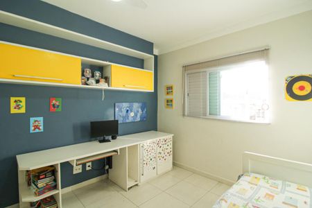 Casa para alugar com 169m², 3 quartos e 4 vagasQuarto 2