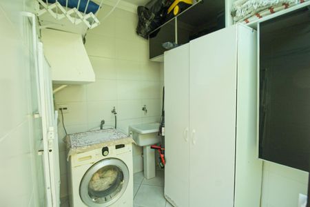 Casa para alugar com 169m², 3 quartos e 4 vagasÁrea de Serviço