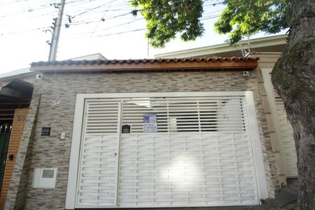 Casa para alugar com 169m², 3 quartos e 4 vagasFachada