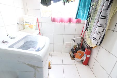 Apartamento à venda com 54m², 2 quartos e 1 vagaCozinha e Área de Serviço