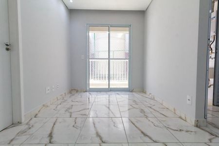Sala de apartamento para alugar com 2 quartos, 40m² em Jardim Maringa, São Paulo