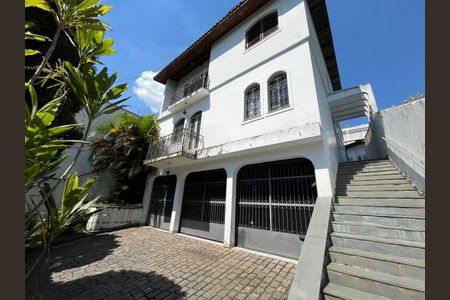 Casa de condomínio à venda com 328m², 4 quartos e 3 vagas Casa de condomínio à venda com 328m², 4 quartos e 3 vagasFoto 06