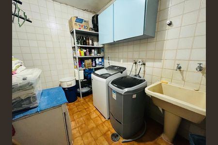 Casa de condomínio à venda com 328m², 4 quartos e 3 vagas Casa de condomínio à venda com 328m², 4 quartos e 3 vagasFoto 46