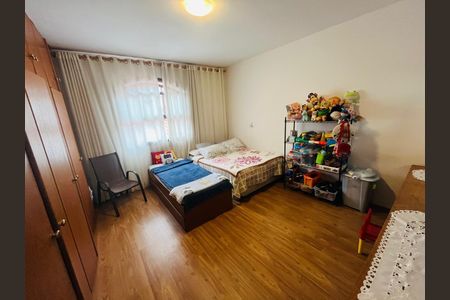 Casa de condomínio à venda com 328m², 4 quartos e 3 vagas Casa de condomínio à venda com 328m², 4 quartos e 3 vagasFoto 22