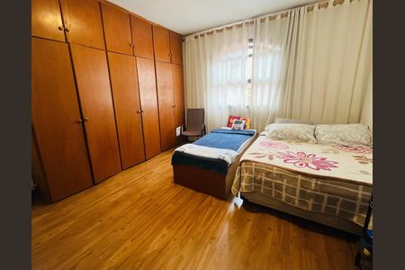 Casa de condomínio à venda com 328m², 4 quartos e 3 vagas Casa de condomínio à venda com 328m², 4 quartos e 3 vagasFoto 23