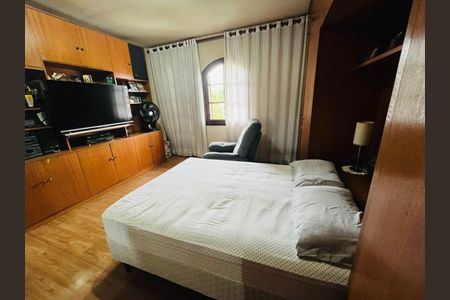 Casa de condomínio à venda com 328m², 4 quartos e 3 vagas Casa de condomínio à venda com 328m², 4 quartos e 3 vagasFoto 15