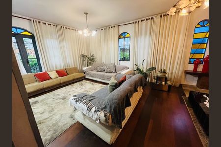 Casa de condomínio à venda com 328m², 4 quartos e 3 vagas Casa de condomínio à venda com 328m², 4 quartos e 3 vagasFoto 28