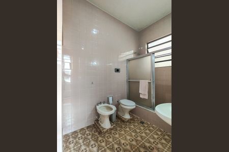 Casa à venda com 292m², 5 quartos e 2 vagasBanheiro Corredor