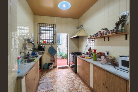 Casa à venda com 292m², 5 quartos e 2 vagasCozinha