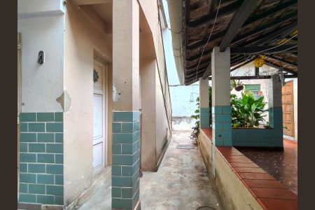 Casa à venda com 292m², 5 quartos e 2 vagasQuintal
