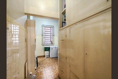 Casa à venda com 292m², 5 quartos e 2 vagasCozinha
