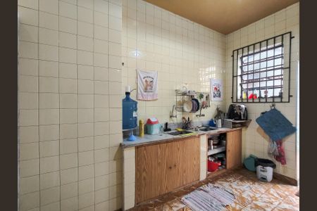 Casa à venda com 292m², 5 quartos e 2 vagasCozinha
