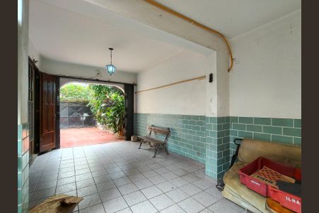 Casa à venda com 292m², 5 quartos e 2 vagasQuintal