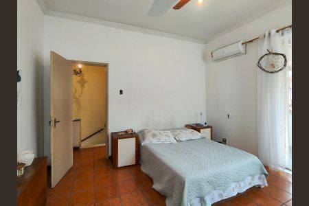 Casa à venda com 292m², 5 quartos e 2 vagasQuarto 2
