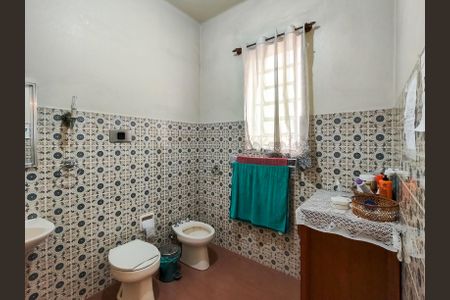 Casa à venda com 292m², 5 quartos e 2 vagasBanheiro