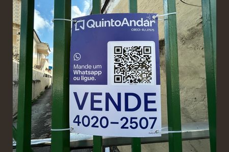 Casa à venda com 141m², 4 quartos e 1 vagaHXIY-119