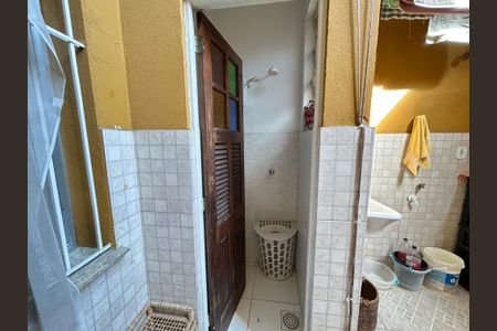 Casa à venda com 141m², 4 quartos e 1 vagaBanheiro de serviço