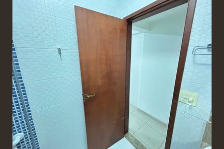 Casa à venda com 141m², 4 quartos e 1 vagaBanheiro da Suíte 1