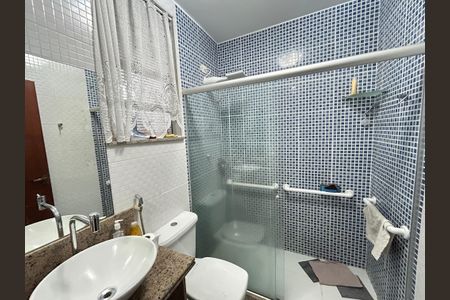 Casa à venda com 141m², 4 quartos e 1 vagaBanheiro da Suíte 1