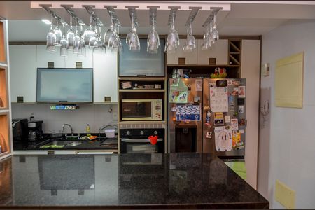 Apartamento à venda com 85m², 3 quartos e 2 vagasCozinha