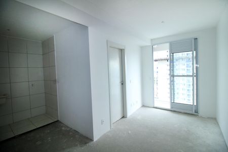 Sala de apartamento à venda com 2 quartos, 43m² em Irajá, Rio de Janeiro