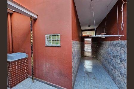 Casa à venda com 130m², 3 quartos e 2 vagasÁrea externa