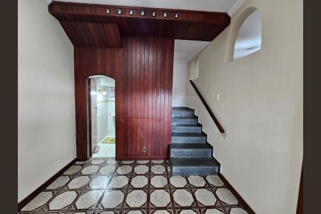 Sala de casa à venda com 3 quartos, 130m² em Vila Inglesa, São Paulo