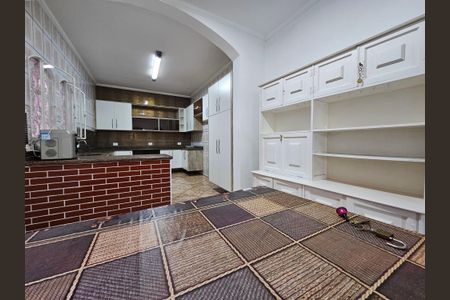 Casa à venda com 130m², 3 quartos e 2 vagasCozinha