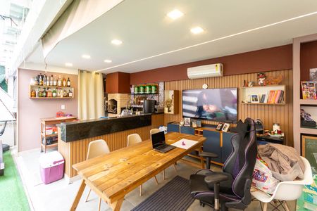 Apartamento à venda com 148m², 2 quartos e 2 vagasVaranda gourmet