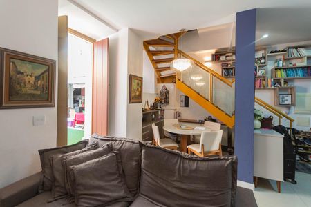 Apartamento à venda com 148m², 2 quartos e 2 vagasSala