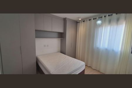 Quarto de apartamento para alugar com 2 quartos, 59m² em Vila Guiomar, Santo André