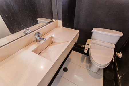Apartamento para alugar com 200m², 2 quartos e 4 vagas Apartamento para alugar com 200m², 2 quartos e 4 vagasLavabo