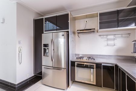 Apartamento para alugar com 200m², 2 quartos e 4 vagas Apartamento para alugar com 200m², 2 quartos e 4 vagasCozinha