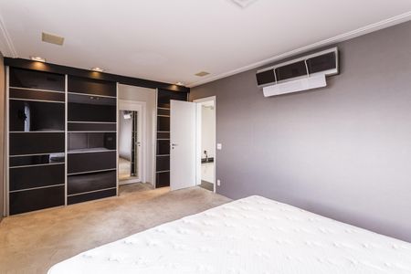 Apartamento para alugar com 200m², 2 quartos e 4 vagas Apartamento para alugar com 200m², 2 quartos e 4 vagasSuíte 2