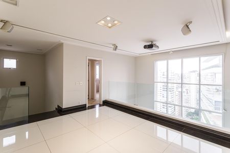 Apartamento para alugar com 200m², 2 quartos e 4 vagas Apartamento para alugar com 200m², 2 quartos e 4 vagasSala de TV