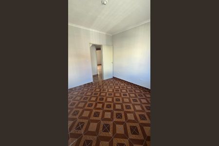 Quarto de casa para alugar com 2 quartos, 80m² em Jardim Belcito, São Paulo