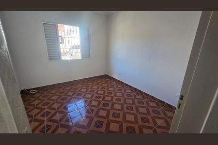 Quarto de casa para alugar com 2 quartos, 80m² em Jardim Belcito, São Paulo