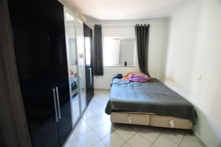 Quarto de apartamento à venda com 1 quarto, 45m² em Centro, Campinas