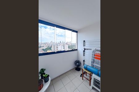 Apartamento para alugar com 50m², 2 quartos e 1 vagaVaranda