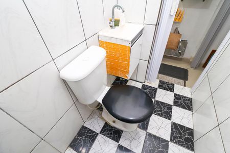 Casa à venda com 88m², 4 quartos e 1 vagaCasa 3 - Banheiro