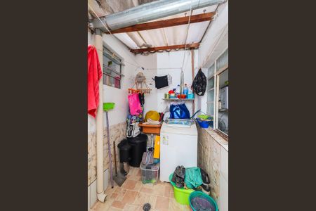 Casa à venda com 88m², 4 quartos e 1 vagaCasa 3 - Área de Serviço