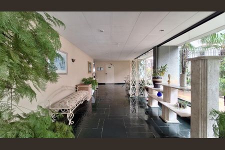 Apartamento para alugar com 80m², 2 quartos e 1 vaga Apartamento para alugar com 80m², 2 quartos e 1 vagaHall de entrada