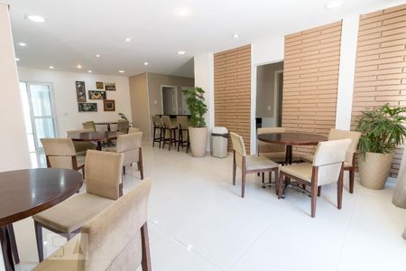 Apartamento para alugar com 55m², 2 quartos e 1 vaga Apartamento para alugar com 55m², 2 quartos e 1 vagaÁrea comum - Salão de festas